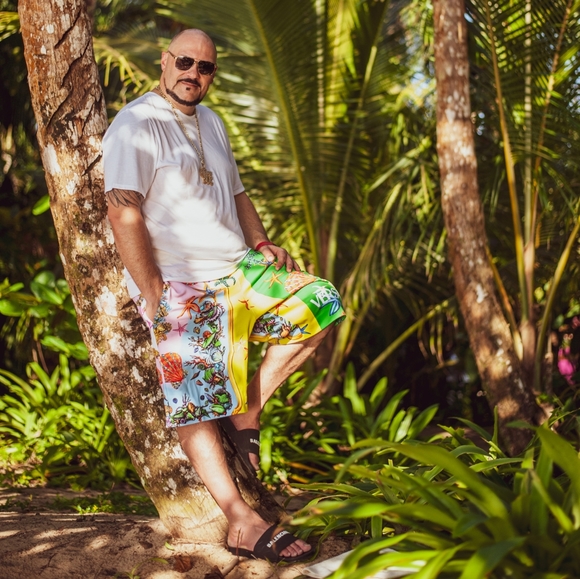 Meet your Posher, Jason - Picture 6 of 8